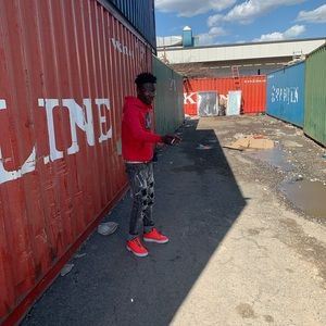 Meet your Posher, Bleck